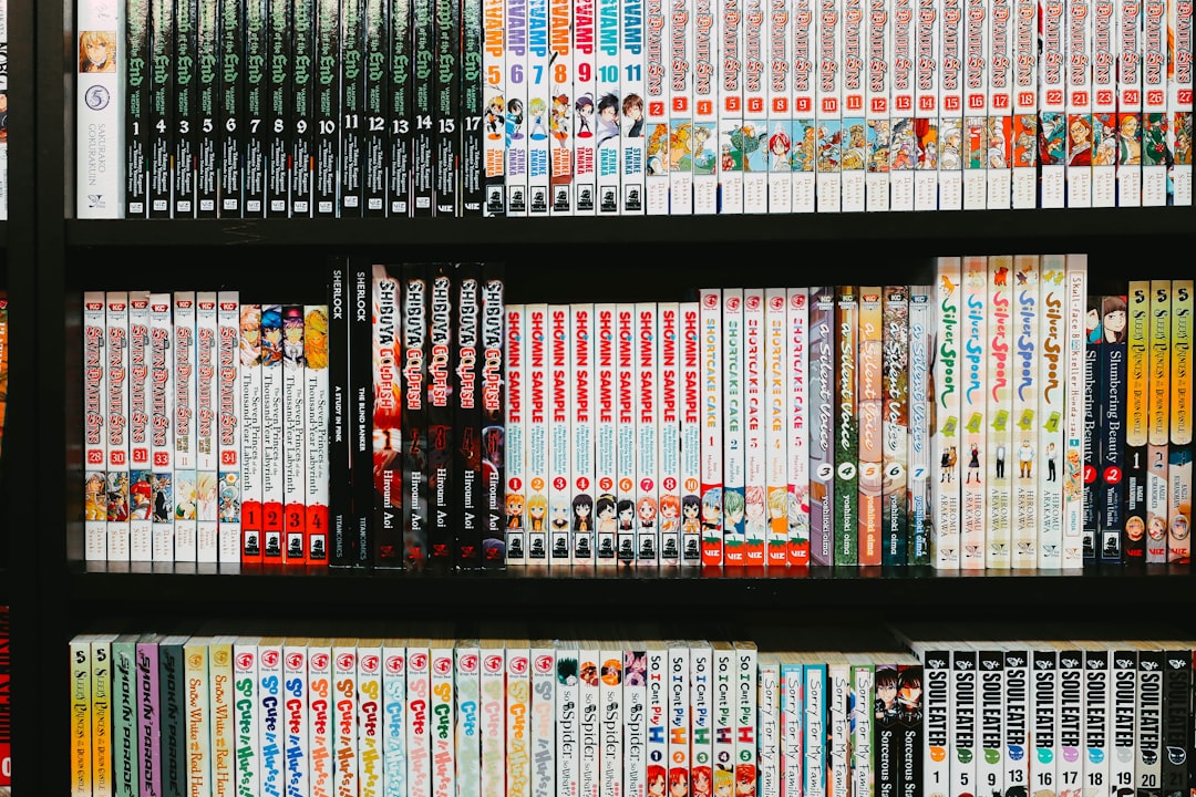 Webtoon vs Manga : formats, lecture et adaptation en France